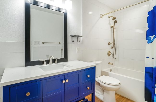 Unfurnished room with light tile patterned floors and ceiling fan | Image 22
