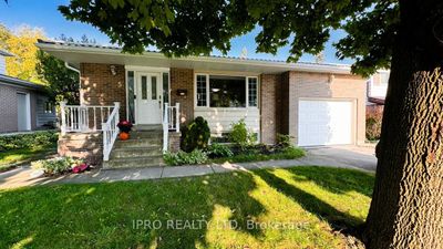 5 Parkend Ave, House other with 4 bedrooms, 2 bathrooms and 5 parking in Brampton ON | Image 1