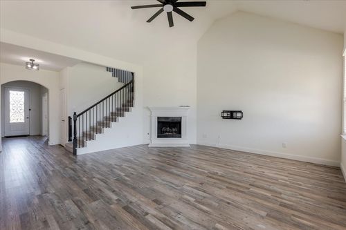 209 Soaring Hills Blvd, Fort Worth, TX, 76108-2045 | Card Image