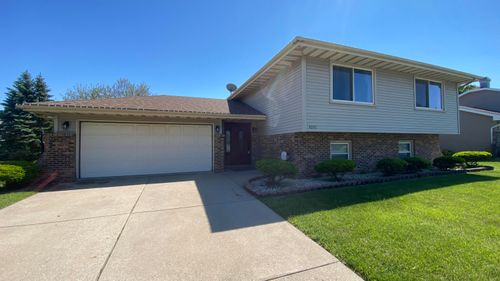 4091 W 76th Ln, Merrillville, IN, 46410-4214 | Card Image