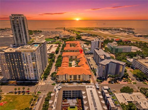 410-200 4th Ave S, ST PETERSBURG, FL, 33701-4395 | Card Image