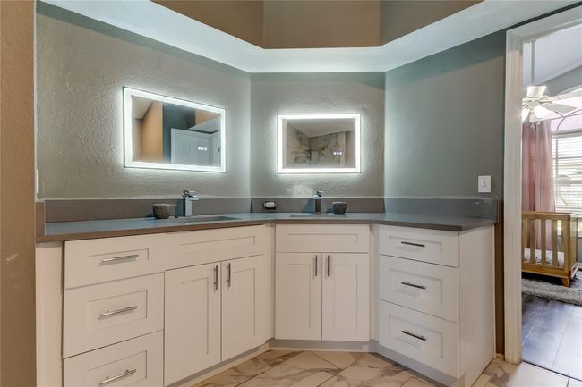 28826 Windover St, House other with 4 bedrooms, 2 bathrooms and null parking in WESLEY CHAPEL FL | Image 19