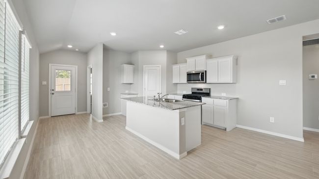 127 Gerber Ln, House other with 3 bedrooms, 2 bathrooms and null parking in Boyd TX | Image 5
