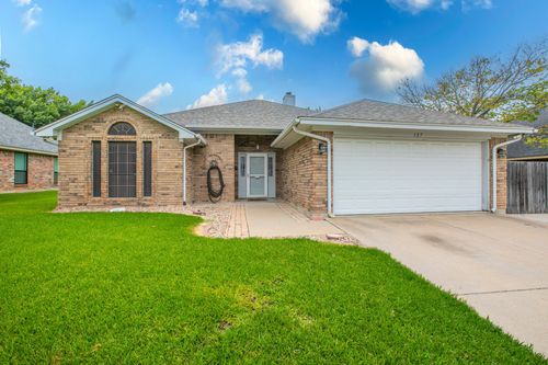 127 Mcalister Rd, Burleson, TX, 76028 | Card Image
