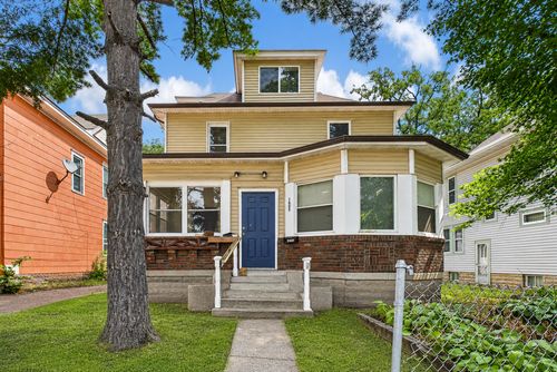 1622 Girard Ave N, Minneapolis, MN, 55411-3102 | Card Image