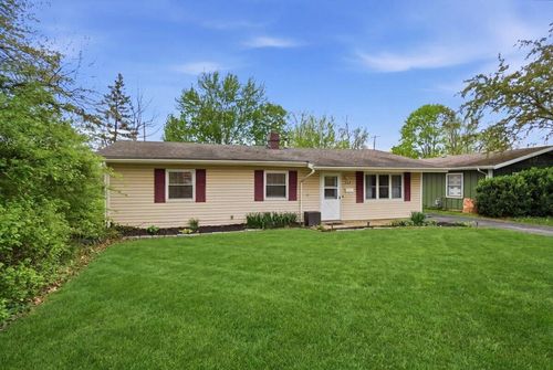 842 W 6th St, Marysville, OH, 43040-1351 | Card Image