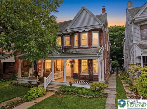 26 N 6th St, Emmaus, PA, 18049-2412 | Card Image