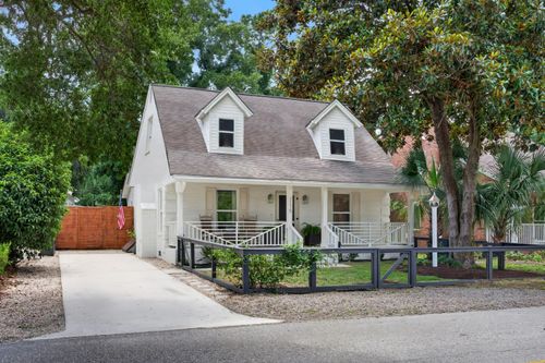 1175 Lazy Ln, Mount Pleasant, SC, 29464-4137 | Card Image