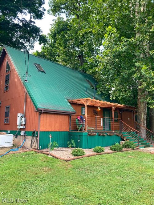 2854 Wells Lock Rd, Elizabeth, WV, 26143-5124 | Card Image