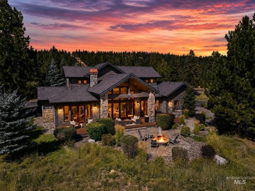 325 Whitetail Dr, McCall, ID, 83638-3605 | Card Image