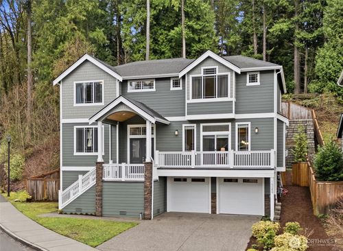 15249 Ne Woodland Pl, Woodinville, WA, 98072-5401 | Card Image