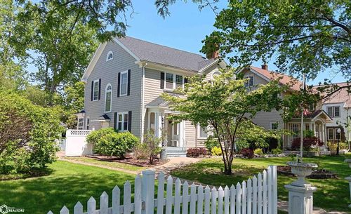 121 Vogel Ave, Ottumwa, IA, 52501-1453 | Card Image