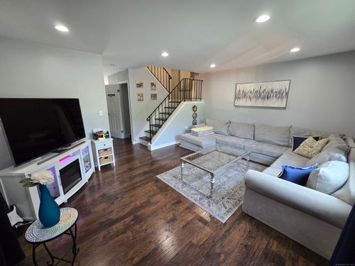 apt-a4-330 Merwin Avenue, Milford, CT, 06460 | Card Image