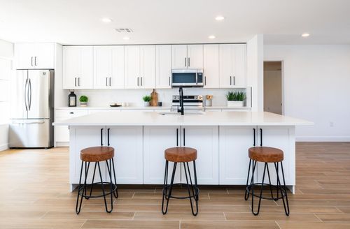 14044 N Cameo Dr, Sun City, AZ, 85351-2904 | Card Image