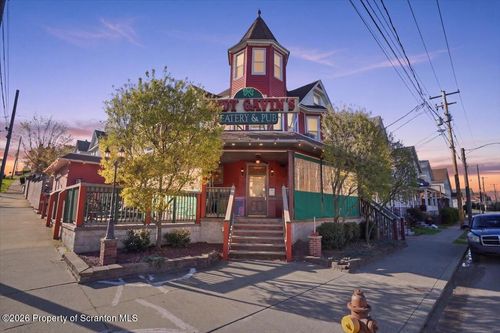 1392 N Washington Ave, Scranton, PA, 18509-2852 | Card Image