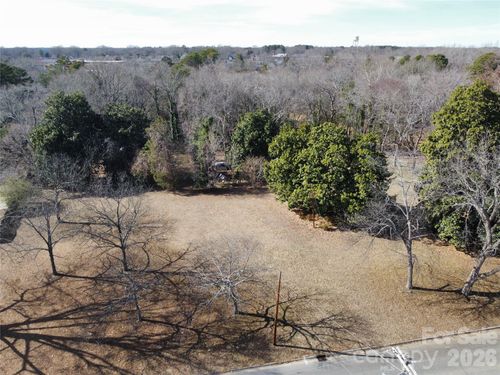 208 S Beaver St, Landis, NC, 28088-1508 | Card Image