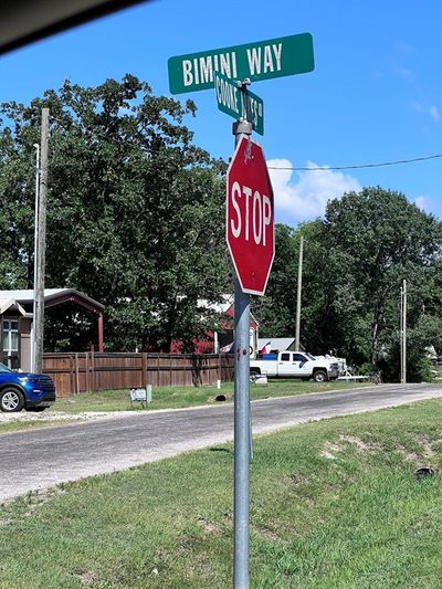 On Bimini Way in Holiday Villages of Livingston. | Image 2