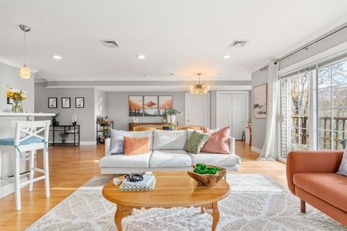 unit-d-4 Forge Pond, Canton, MA, 02021-2987 | Card Image