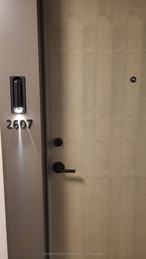 e-2607-130 River St, Toronto, ON, M5A0R8 | Card Image