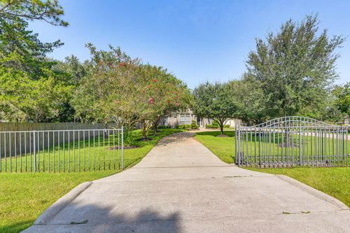3614 Curtiss Rd, Manvel, TX, 77578-2808 | Card Image