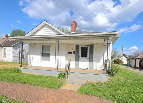 623 S 9th St, Cambridge, OH, 43725-2842 | Card Image