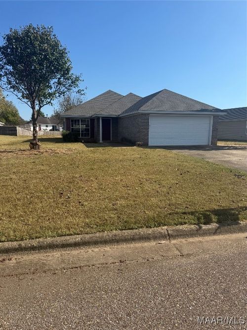 578 Mcdonald Dr, Wetumpka, AL, 36092-8072 | Card Image