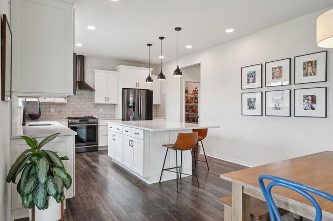8975 W Eagle Court, House other with 5 bedrooms, 3 bathrooms and null parking in Mequon WI | Image 16