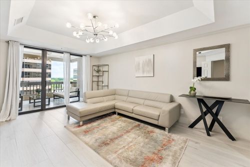 apt-1002-5909 Luther Ln, Dallas, TX, 75225-5911 | Card Image