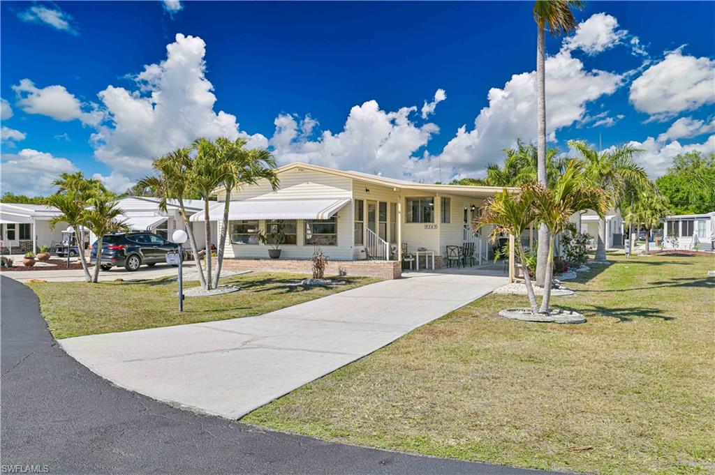 Residential in FORT MYERS 4