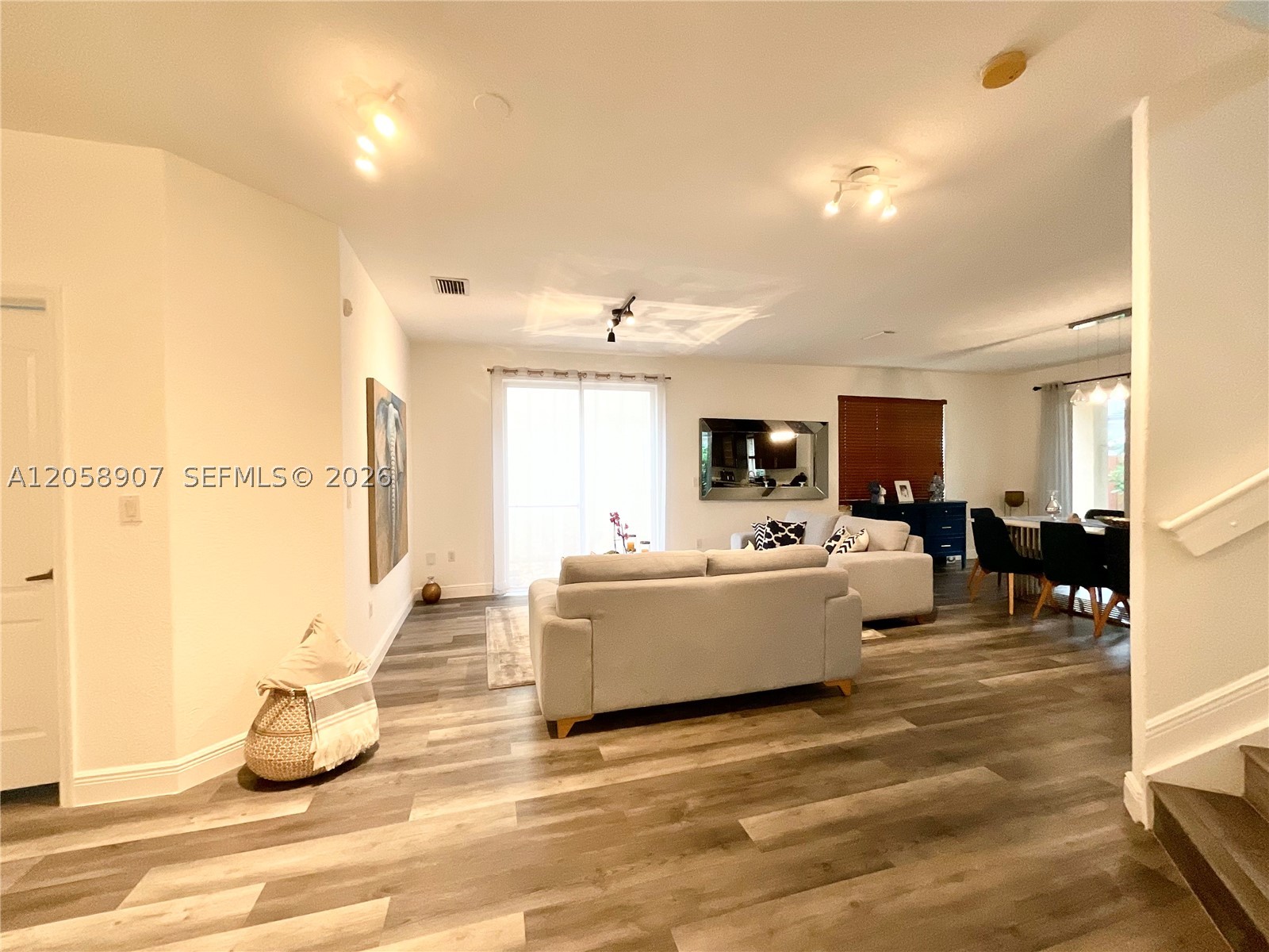 Residential in Doral 5