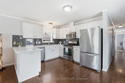 1298 Hilltop Rd, Severn, ON, L3V0V1 | Card Image