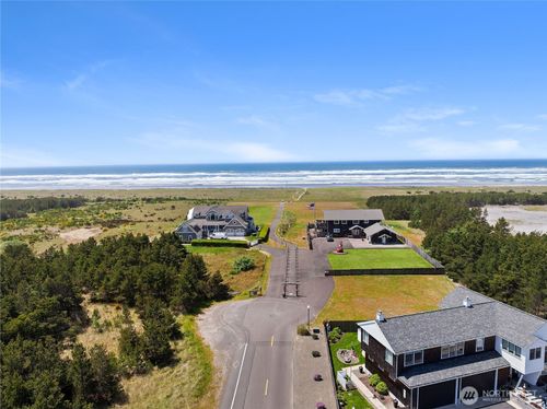 7-1611 Ocean Beach Blvd S, Long Beach, WA, 98631-4078 | Card Image