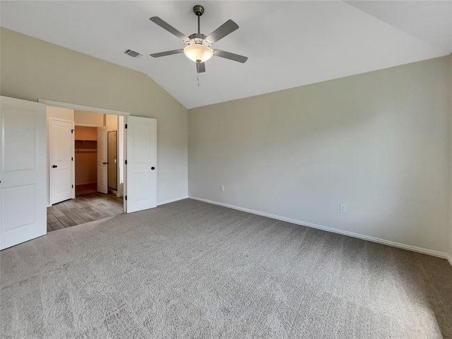 137 Periwinkle Ln, House other with 4 bedrooms, 3 bathrooms and 2 parking in Bastrop TX | Image 5