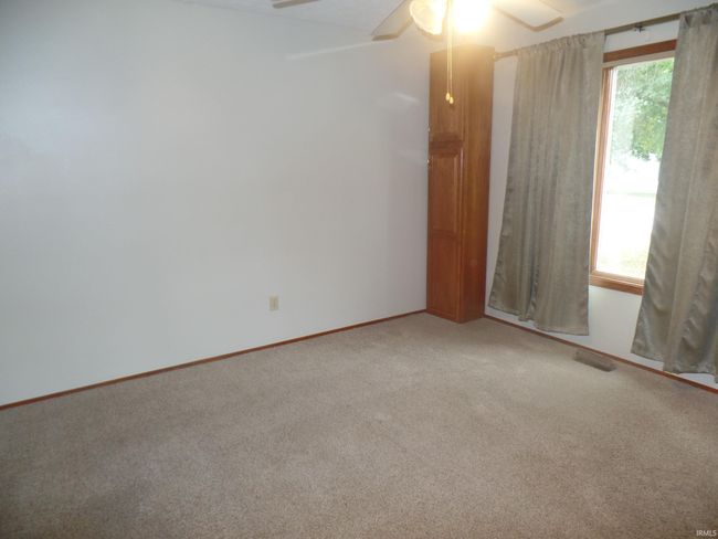 370 Shyla Ln, House other with 3 bedrooms, 2 bathrooms and null parking in Bloomfield IN | Image 15
