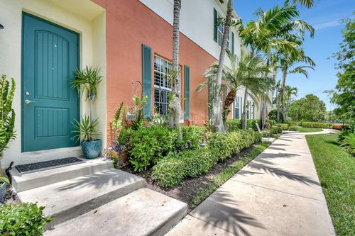 264 Sw 6th Ct, Pompano Beach, FL, 33060-8390 | Card Image