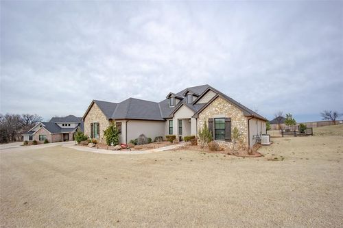 10198 Woodland Way, Edmond, OK, 73025 | Card Image