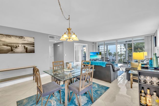APT-1501 - 1 Harbourside Dr, Condo with 3 bedrooms, 2 bathrooms and null parking in Delray Beach FL | Image 11