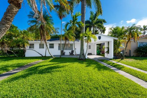 230 Ne 2nd Pl, Dania Beach, FL, 33004-4816 | Card Image