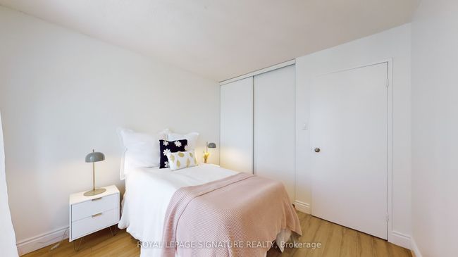 54 - 15 Pebble Byway, Condo with 3 bedrooms, 1 bathrooms and null parking in North York ON | Image 21