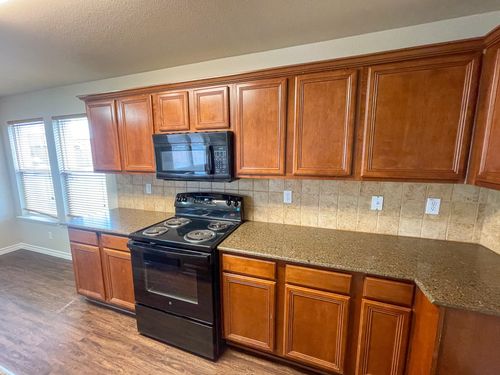 604 Trillium Ln, Desoto, TX, 75115-6662 | Card Image