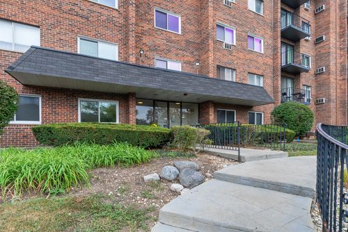 apt-4h-4711 Saint Joseph Creek Rd, Lisle, IL, 60532-1811 | Card Image