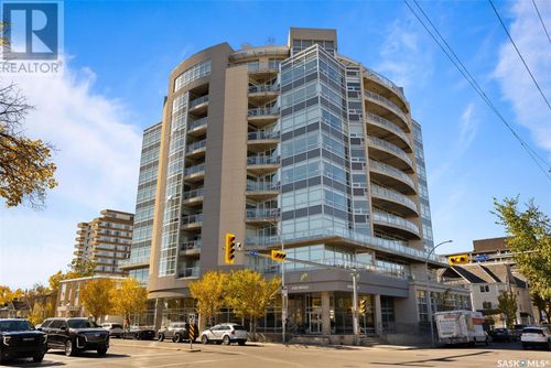 103-2300 Broad St, Regina, SK, S4P1Y8 | Card Image