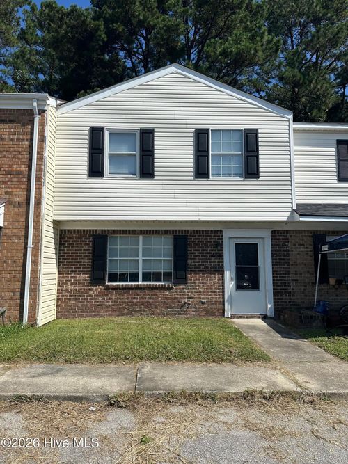 414 Myrtlewood Cir, Jacksonville, NC, 28546-7412 | Card Image