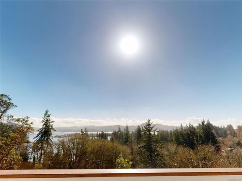 2065 Arleigh Pl, Sooke, BC, V9Z0E6 | Card Image