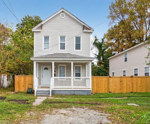 611 Lafayette Ave, Chesapeake, VA, 23324-4102 | Card Image