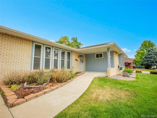 7037 S Newland St, Littleton, CO, 80128-4524 | Card Image