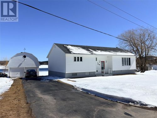 16 North Side Road, Loon Bay, NL, A0G3C0 | Card Image
