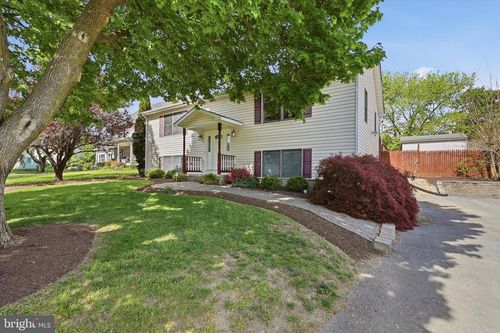 213 Killdeer Rd, STEPHENS CITY, VA, 22655-2437 | Card Image