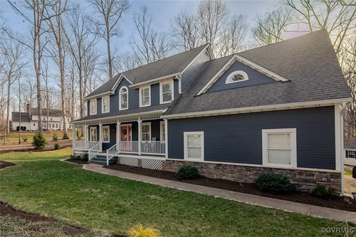 2810 Winterfield Rd, Midlothian, VA, 23113-6425 | Card Image