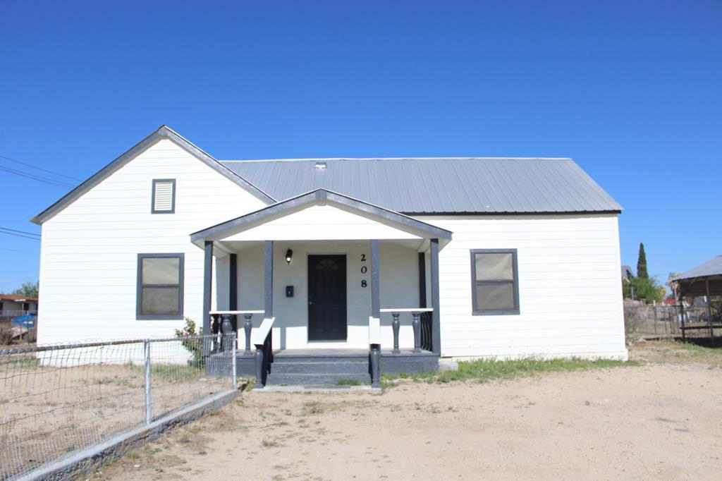 Butz St, Fort Stockton, TX 79735